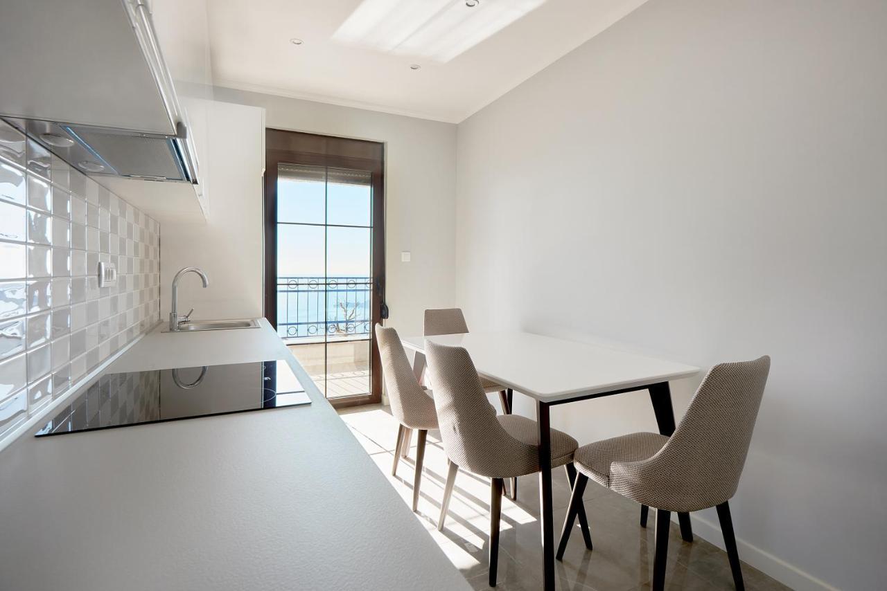 Sunbreeze Delux Vilas Budva Exterior photo